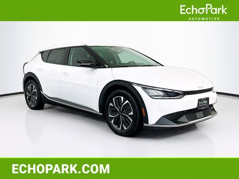 Used 2024 Kia EV6 Light AWD/4WD image 1