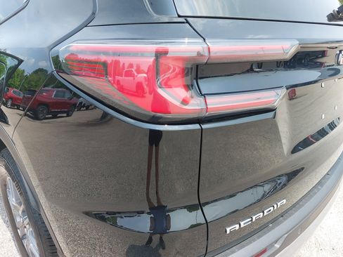 New 2025 GMC Acadia Elevation image 36