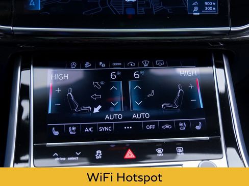 Used 2024 Audi Q8 Prestige w/ Prestige Package image 24