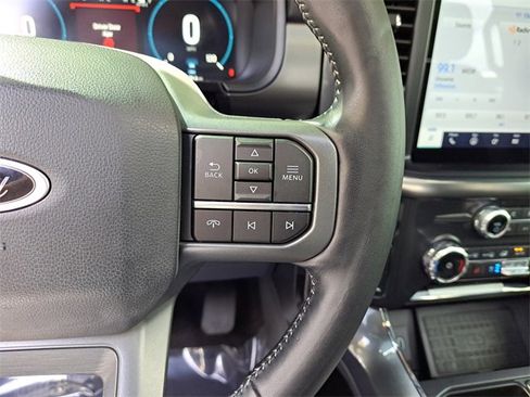 Used 2022 Ford F150 Lariat w/ Equipment Group 502A High image 19