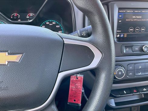 Used 2020 Chevrolet Colorado W/T w/ WT Convenience Package image 23