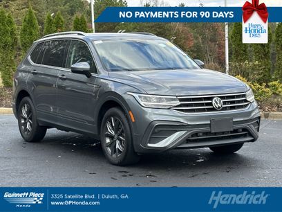 Used 2022 Volkswagen Tiguan SE