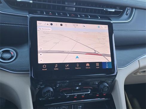 New 2025 Jeep Grand Cherokee L Limited image 11