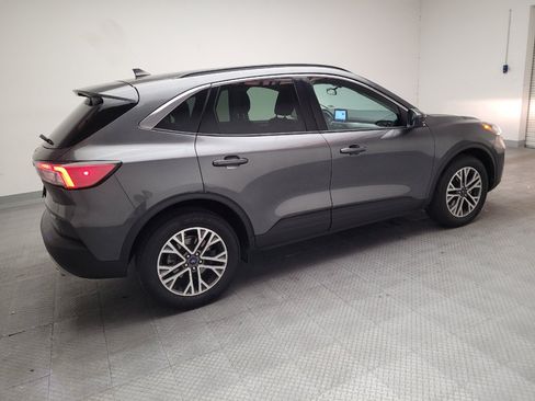 Used 2020 Ford Escape SEL AWD/4WD image 10