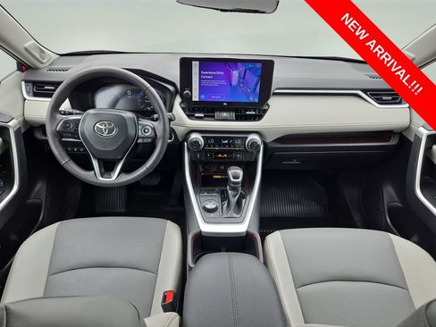 Used 2023 Toyota RAV4 Limited AWD/4WD image 9