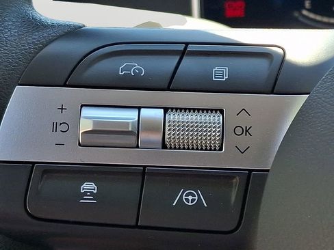 Used 2025 Hyundai Sonata SEL FWD image 19