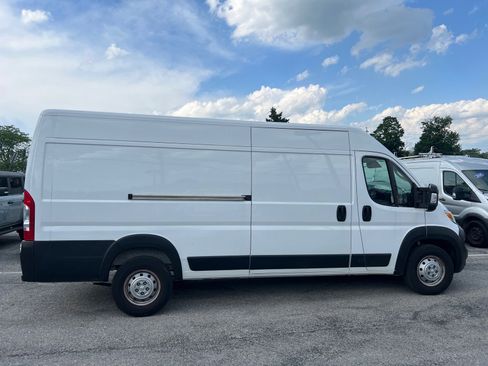 Used 2023 RAM ProMaster 3500 FWD image 10