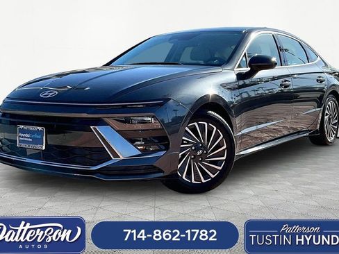 Certified 2025 Hyundai Sonata SEL image 1