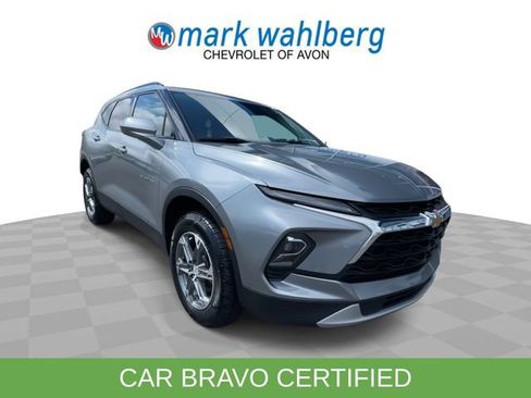 Certified 2024 Chevrolet Blazer LT w/ Convenience Package FWD image 2