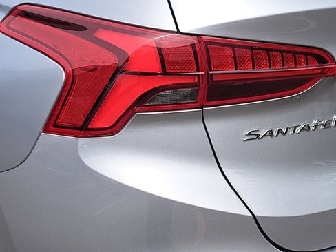 Used 2023 Hyundai Santa Fe Calligraphy image 33