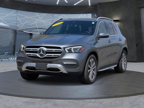 Used 2022 Mercedes-Benz GLE 350 4MATIC w/ Premium Package image 2
