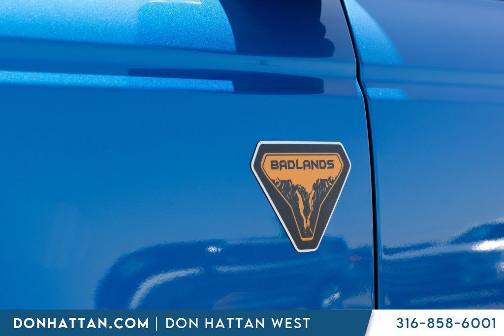 Used 2025 Ford Bronco Badlands AWD/4WD image 28