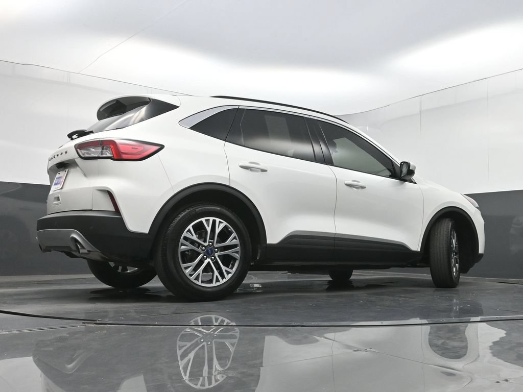 Used 2022 Ford Escape SEL w/ Technology Package FWD image 31