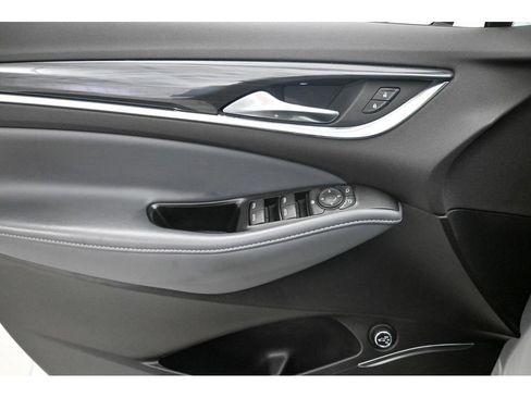 Used 2024 Buick Enclave Essence w/ Experience Buick Package image 32