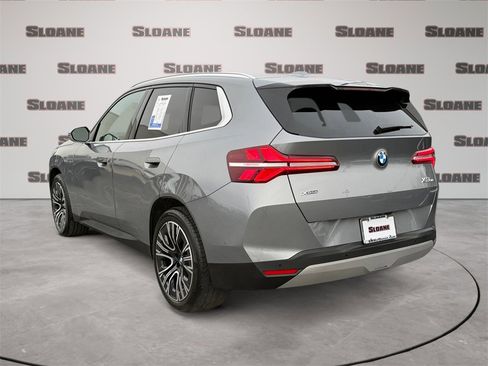 Used 2025 BMW X3 xDrive30i w/ Premium Package image 3