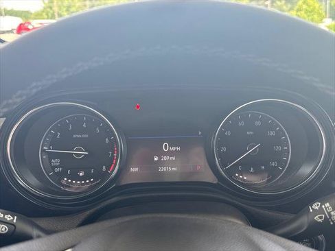 Used 2020 Buick Encore GX Select FWD image 17