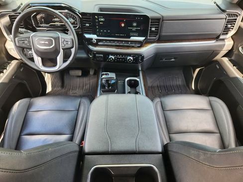 Used 2025 GMC Sierra 1500 Elevation w/ Elevation Premium Package image 26