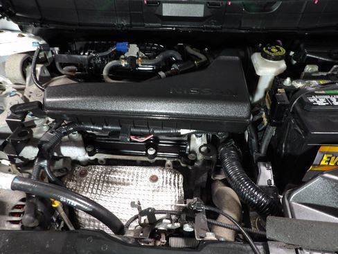 Used 2019 Nissan Rogue SV AWD/4WD image 22