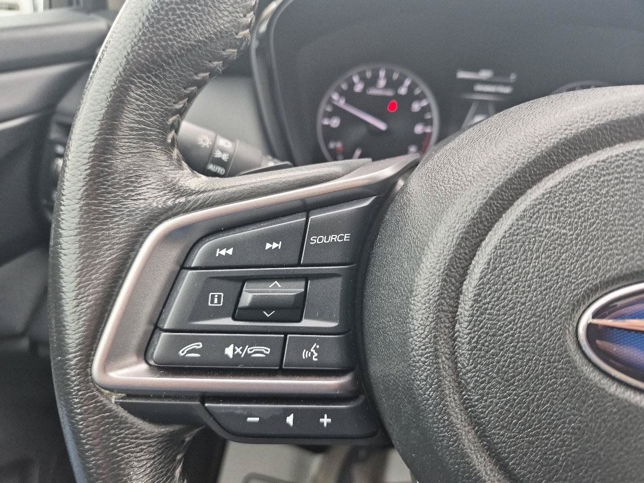 Used 2024 Subaru Outback Premium AWD/4WD image 18