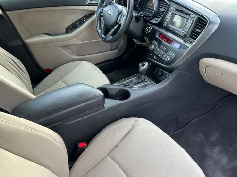 Used 2013 Kia Optima LX w/ Hybrid Convenience Pkg FWD image 17