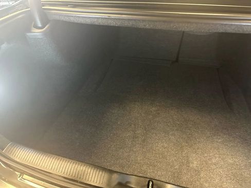 Used 2018 Dodge Charger R/T image 46