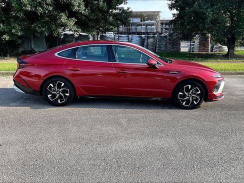 Used 2025 Hyundai Sonata SEL FWD image 7