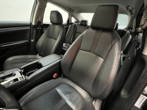 Used 2021 Honda Civic Touring image 11