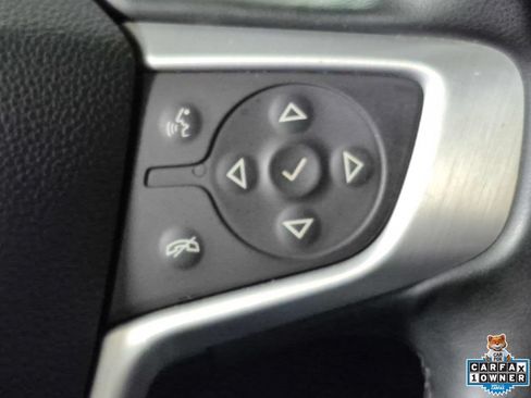 Used 2023 GMC Acadia SLT FWD image 14