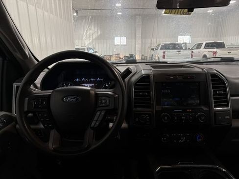 Used 2019 Ford F350 XLT image 5