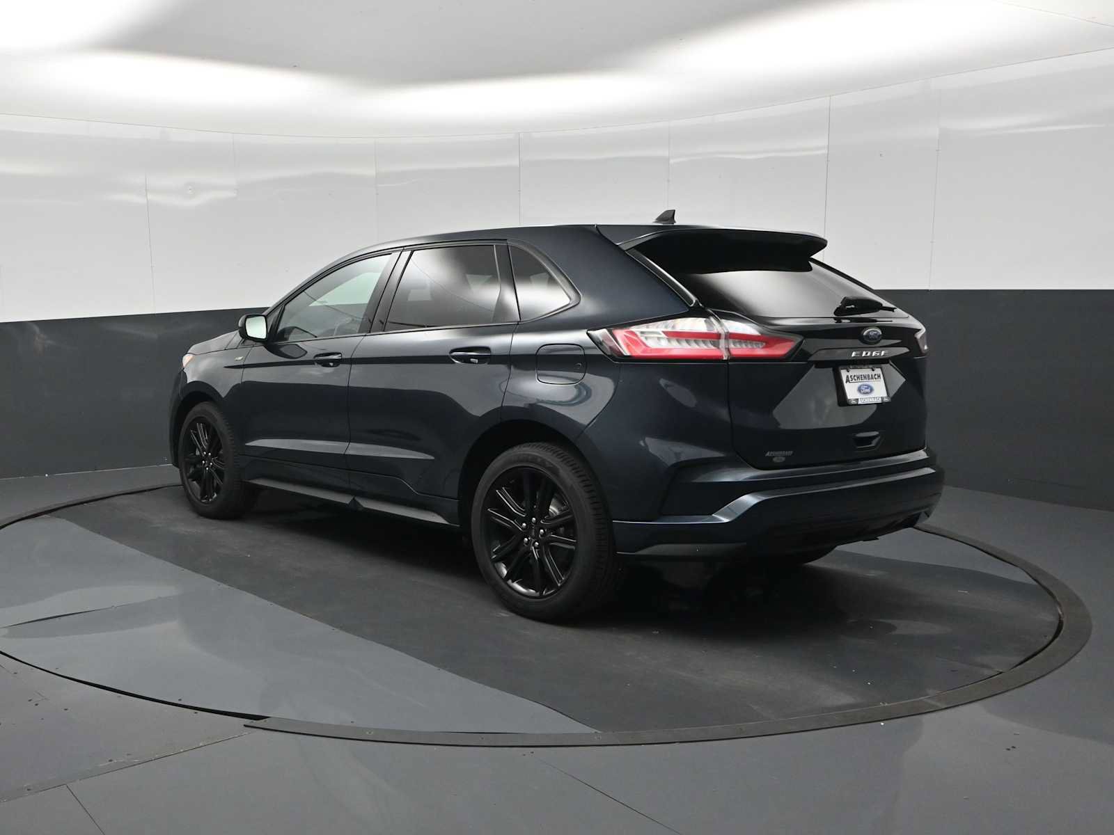 Used 2024 Ford Edge ST-Line AWD/4WD image 6