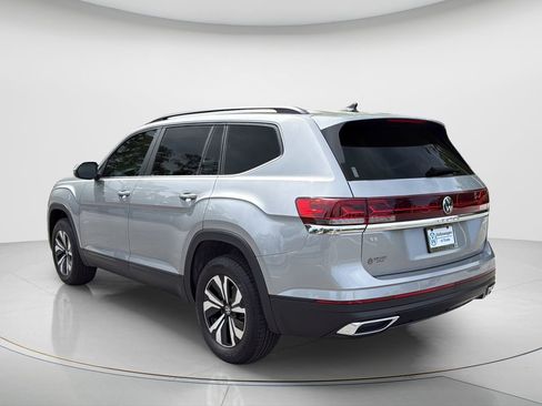 New 2026 Volkswagen Atlas SE image 11