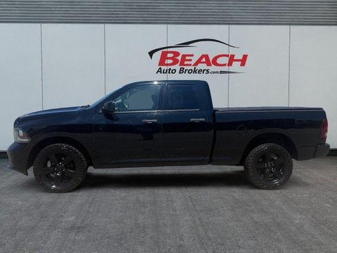 Used 2014 RAM 1500 Express w/ Black Ram 1500 Express Group AWD/4WD image 5