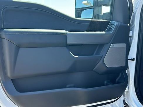 New 2024 Ford F250 Lariat w/ Lariat Ultimate Package image 16