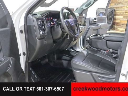 Used 2021 GMC Sierra 3500 4x4 Crew Cab w/ Convenience Package image 11