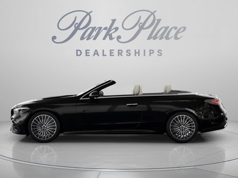 New 2026 Mercedes-Benz CLE 450 4MATIC Cabriolet image 9