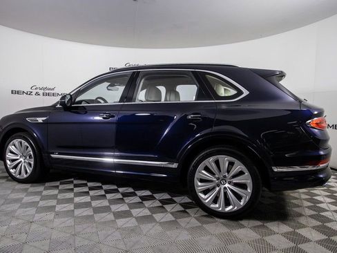 Used 2021 Bentley Bentayga image 7