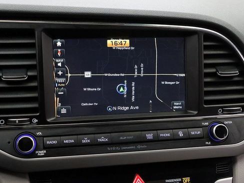 Used 2017 Hyundai Elantra Limited w/ Limited Ultimate Package 05 image 16