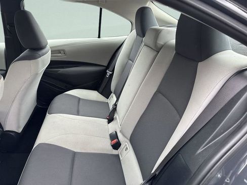 Used 2024 Toyota Corolla LE FWD image 27
