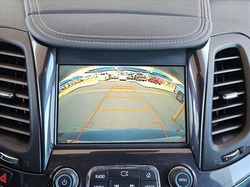 Used 2017 Chevrolet Impala Premier FWD image 12