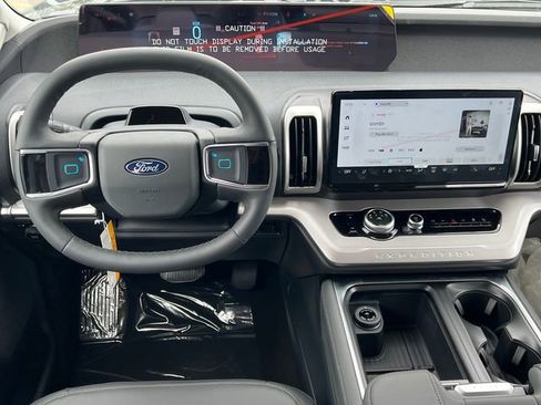 New 2026 Ford Expedition Max Active AWD/4WD image 15