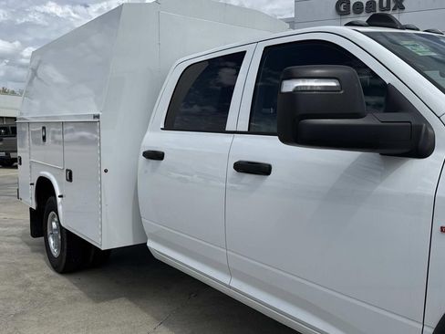 New 2026 RAM 3500 Tradesman image 17