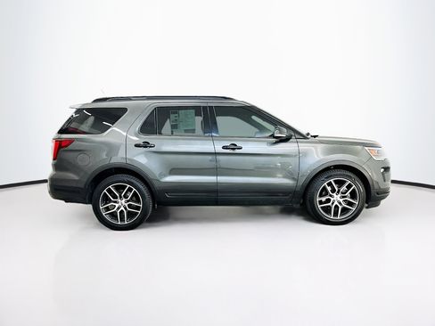 Used 2018 Ford Explorer Sport image 10
