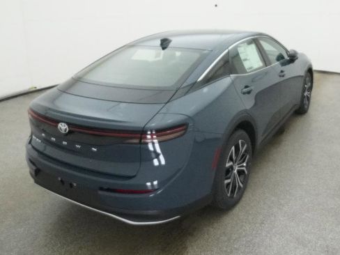 New 2026 Toyota Crown XLE image 8