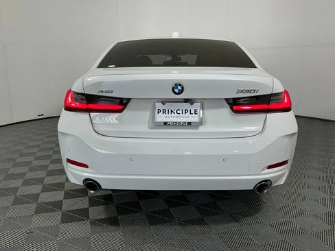 Used 2024 BMW 330i xDrive Sedan w/ Premium Package AWD/4WD image 6