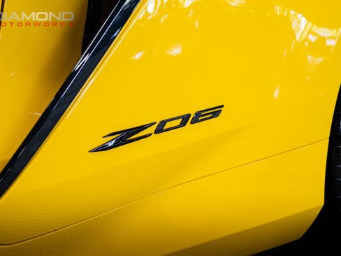 Used 2025 Chevrolet Corvette Z06 w/ Battery Protection Package RWD image 38