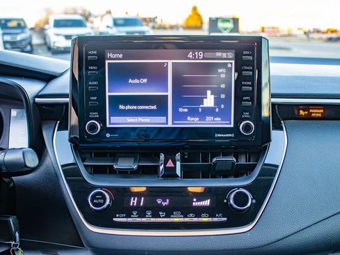 Used 2022 Toyota Corolla LE w/ Carpet Mat Package (TMS) image 24