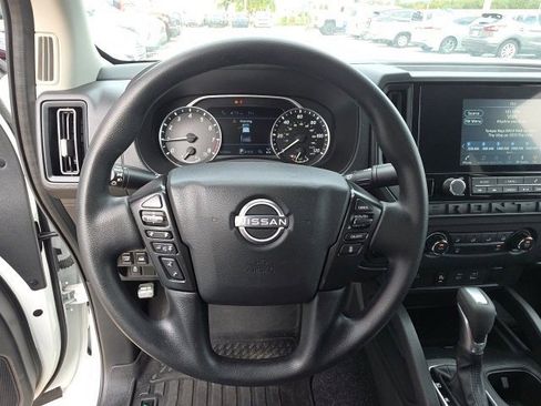 Used 2025 Nissan Frontier S image 15