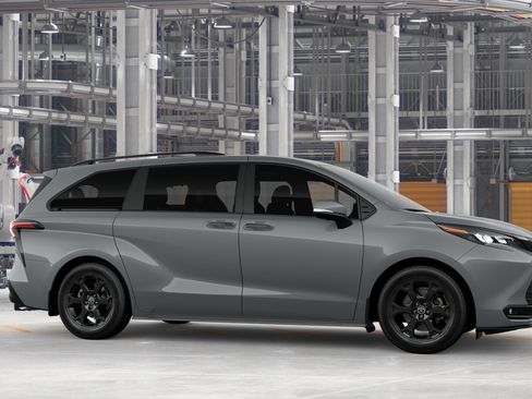 New 2026 Toyota Sienna XLE Woodland Edition AWD/4WD image 15