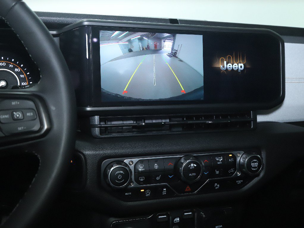 Used 2025 Jeep Wrangler Unlimited Sport AWD/4WD image 34