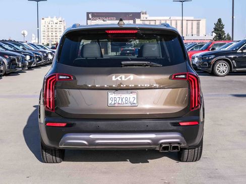 Used 2022 Kia Telluride SX FWD image 5
